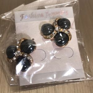 FASHION JEWELRY